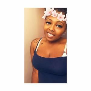 Meet your Posher, Nikki