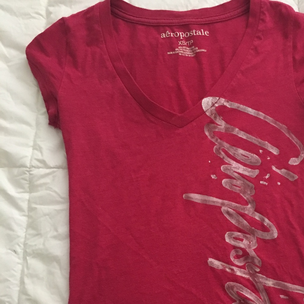 Aeropostale hot pink form fitting tshirt