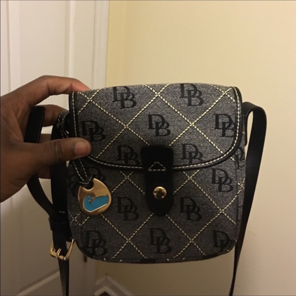 Dooney and Bourke small purse