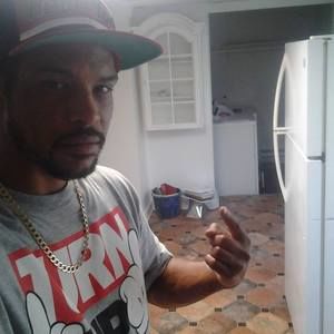 Meet your Posher, Larry