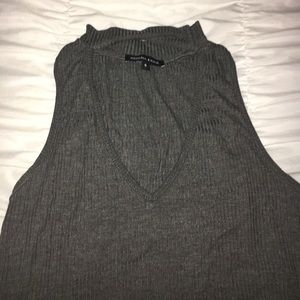 Gray tank