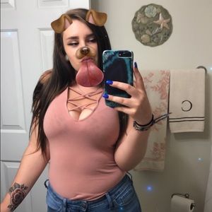 Meet your Posher, Monique