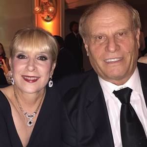 Meet your Posher, Robina