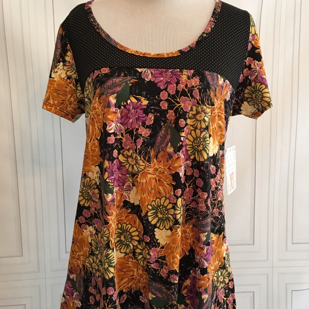 LuLaRoe Classic T