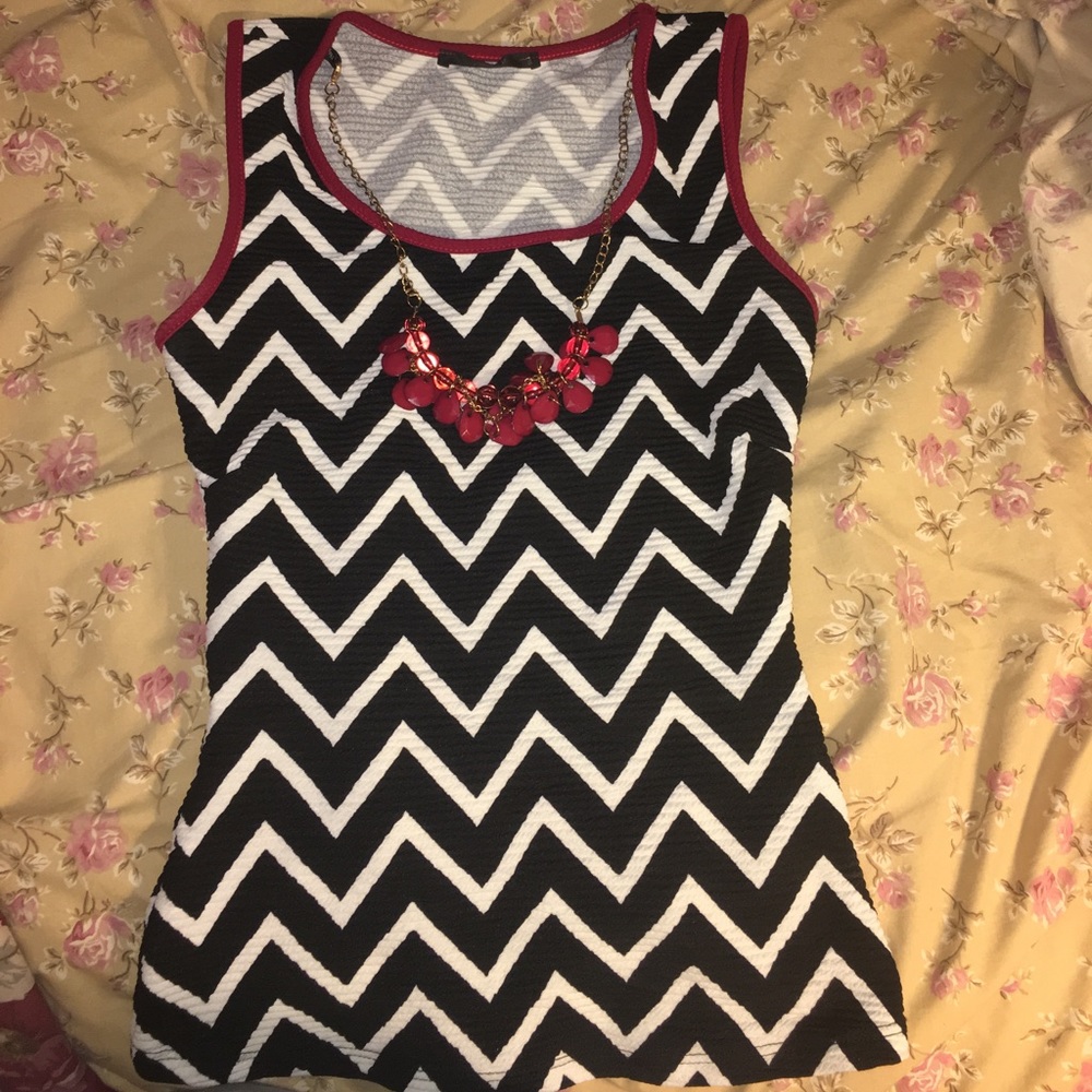 Chevron Top with Necklace Included
