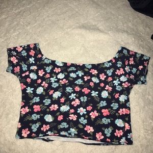 Off the shoulders crop top