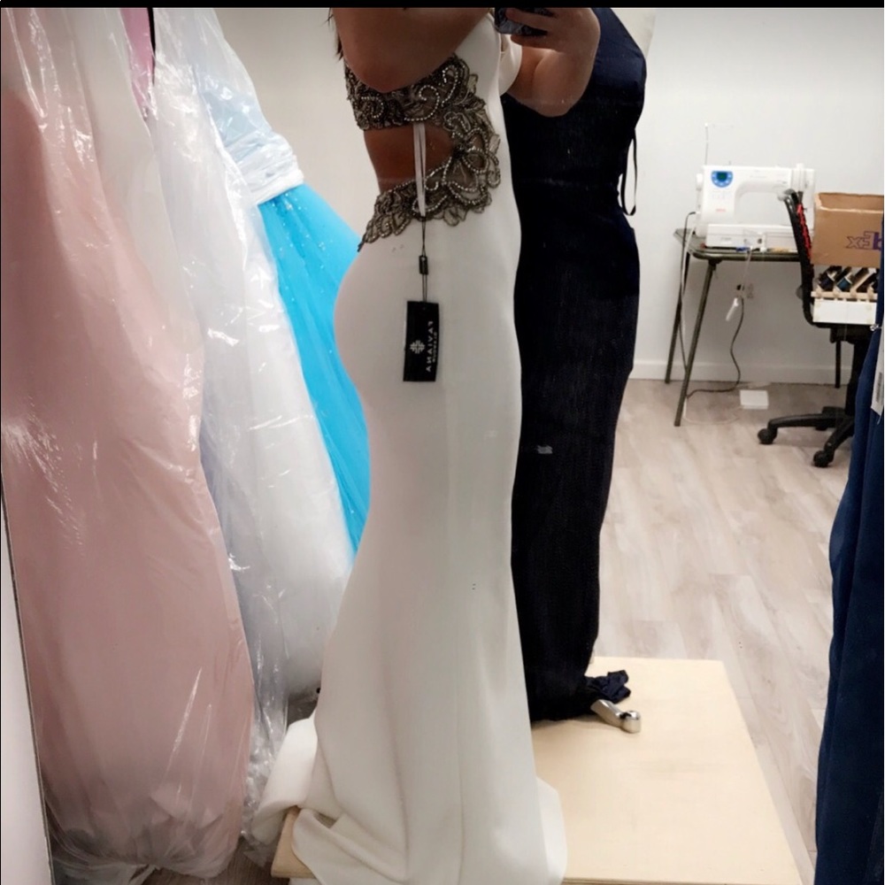 Faviana prom dress