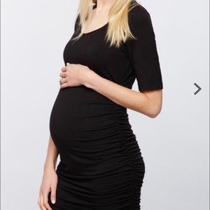 Flash sale 🎉🎊A Pea in the pod maternity dress