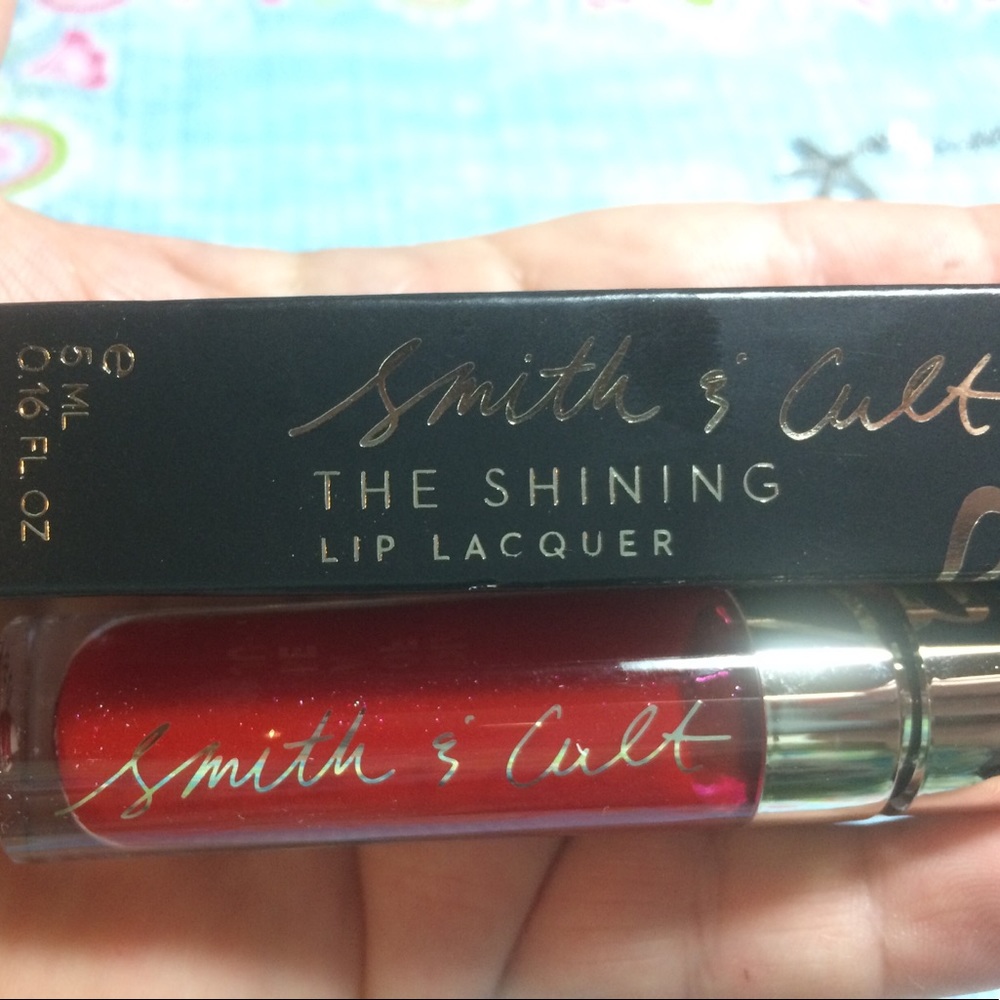 Smith & Cult lip gloss in The Warning color