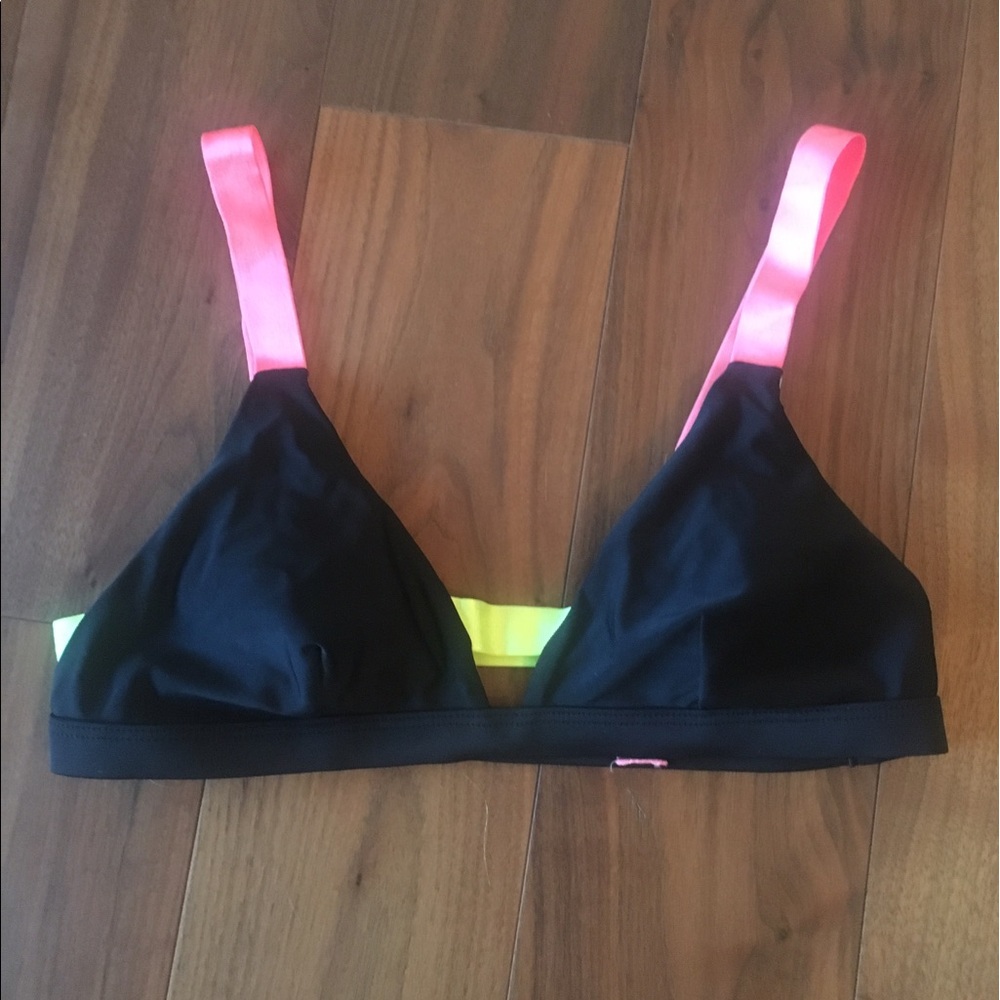 Bikini top with neon straps
