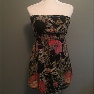 Strapless flower dress
