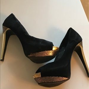 Jesica Simpson heels