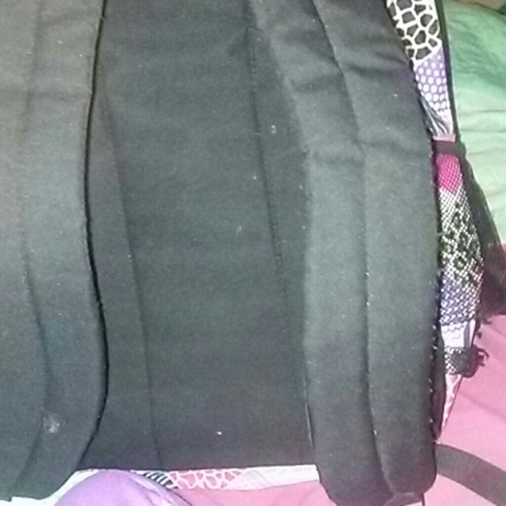 backpack - Picture 2 of 2
