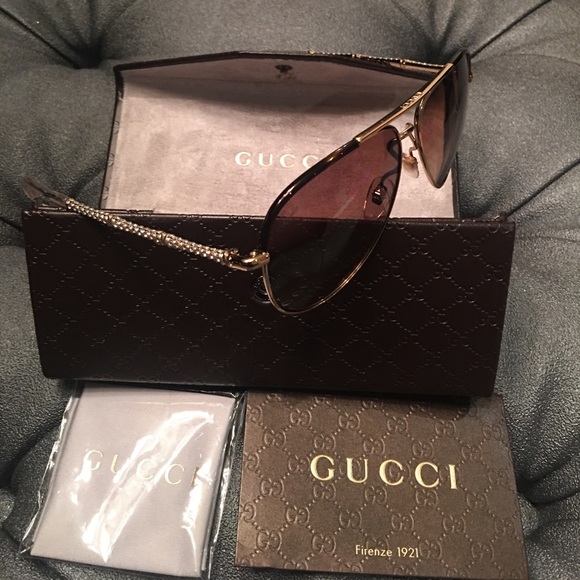 Gucci Accessories - Gucci aviators with stones