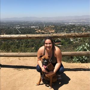 Meet your Posher, Leanne