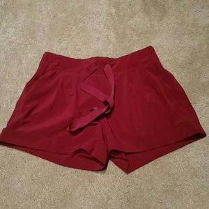Lululemon Spring Breakaway II Shorts
