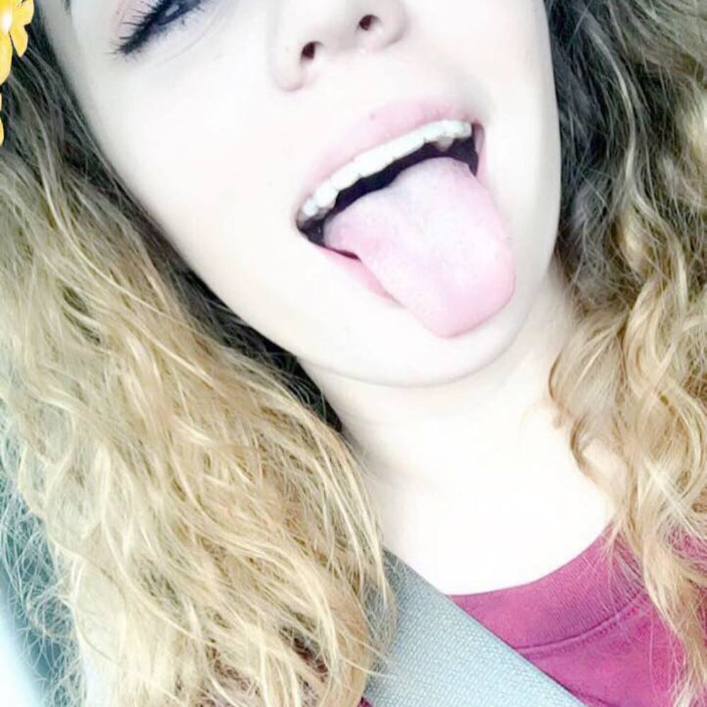 Meet your Posher, Tessa