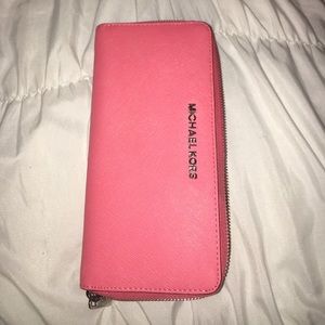 Michael Kors wallet