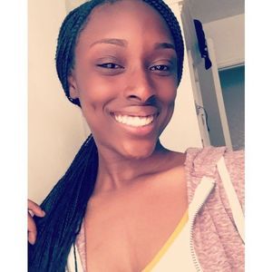 Meet your Posher, Yasmin