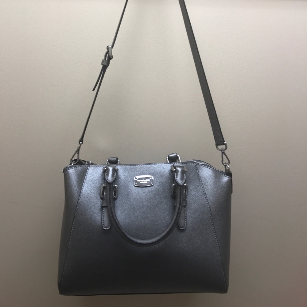 Michael Kors Ciara Like new condition