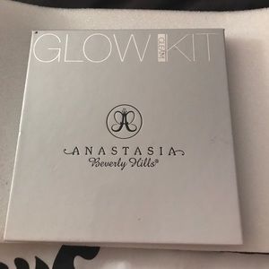 ABH glow kit 'Gleam'
