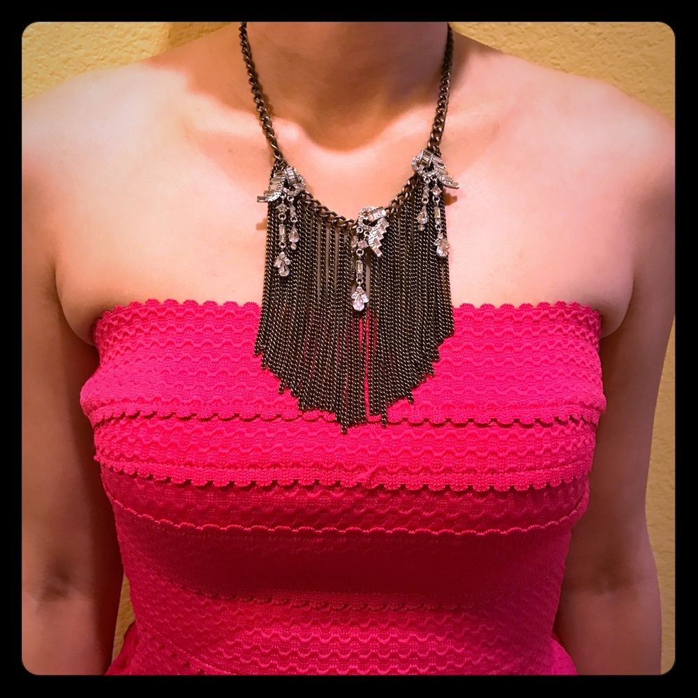 💎📿FRANCESCA'S BNWOT bling statement necklace