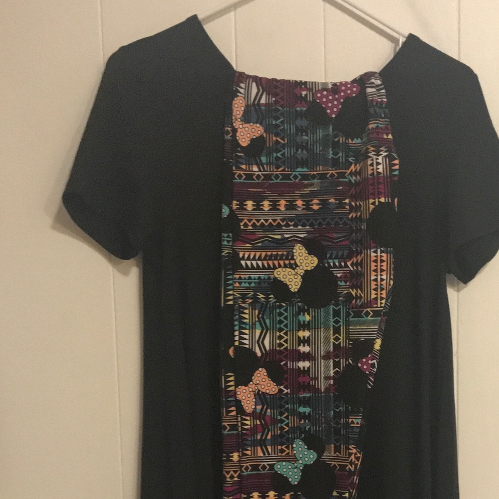 🦄🦄 XS Black Carly & OS Aztec Disney 🦄🦄