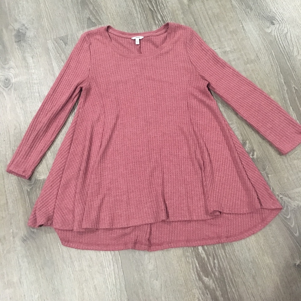 Lightweight waffle knit sweater