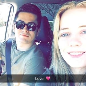 Meet your Posher, Kaitlyn