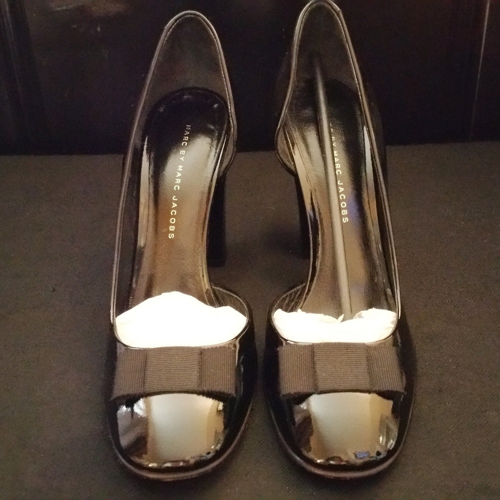 MARC By MARC JACOBS Black Patent Leather Heels