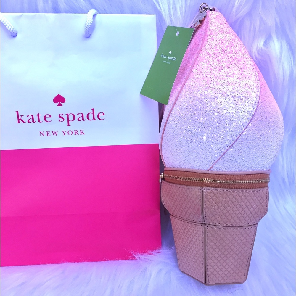 🎉HP!🎉🆕Kate Spade🍦Ice Cream Cone Swirl Wristlet