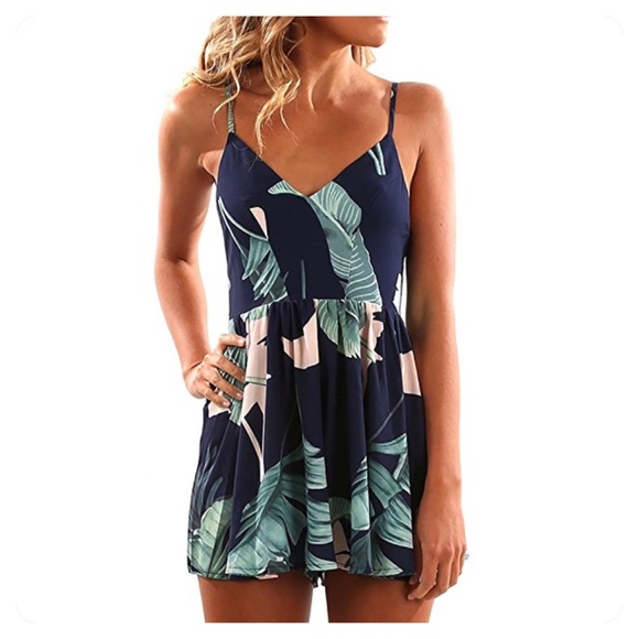 🆕 tropical strappy open back romper - Picture 2 of 3