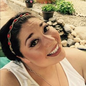 Meet your Posher, Abby