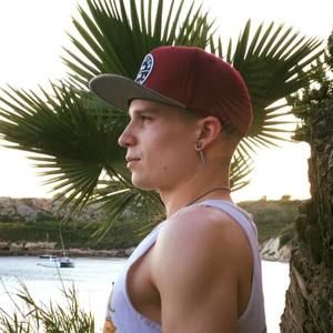 Meet your Posher, Ian