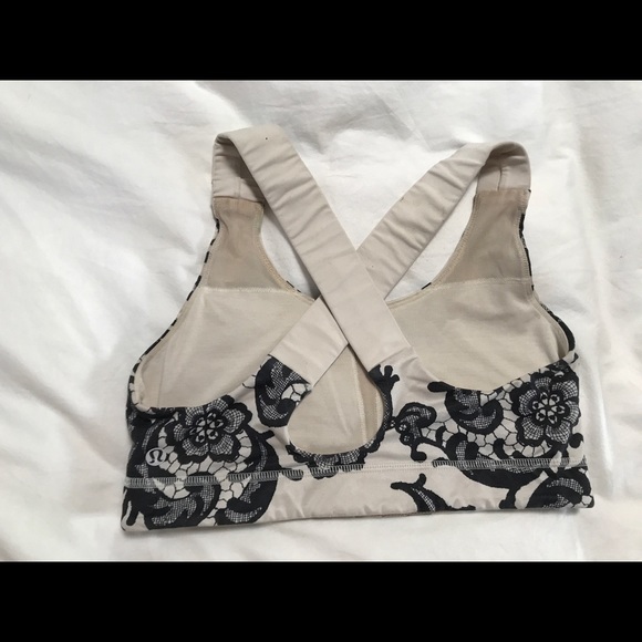 Lululemon bra - Picture 2 of 2