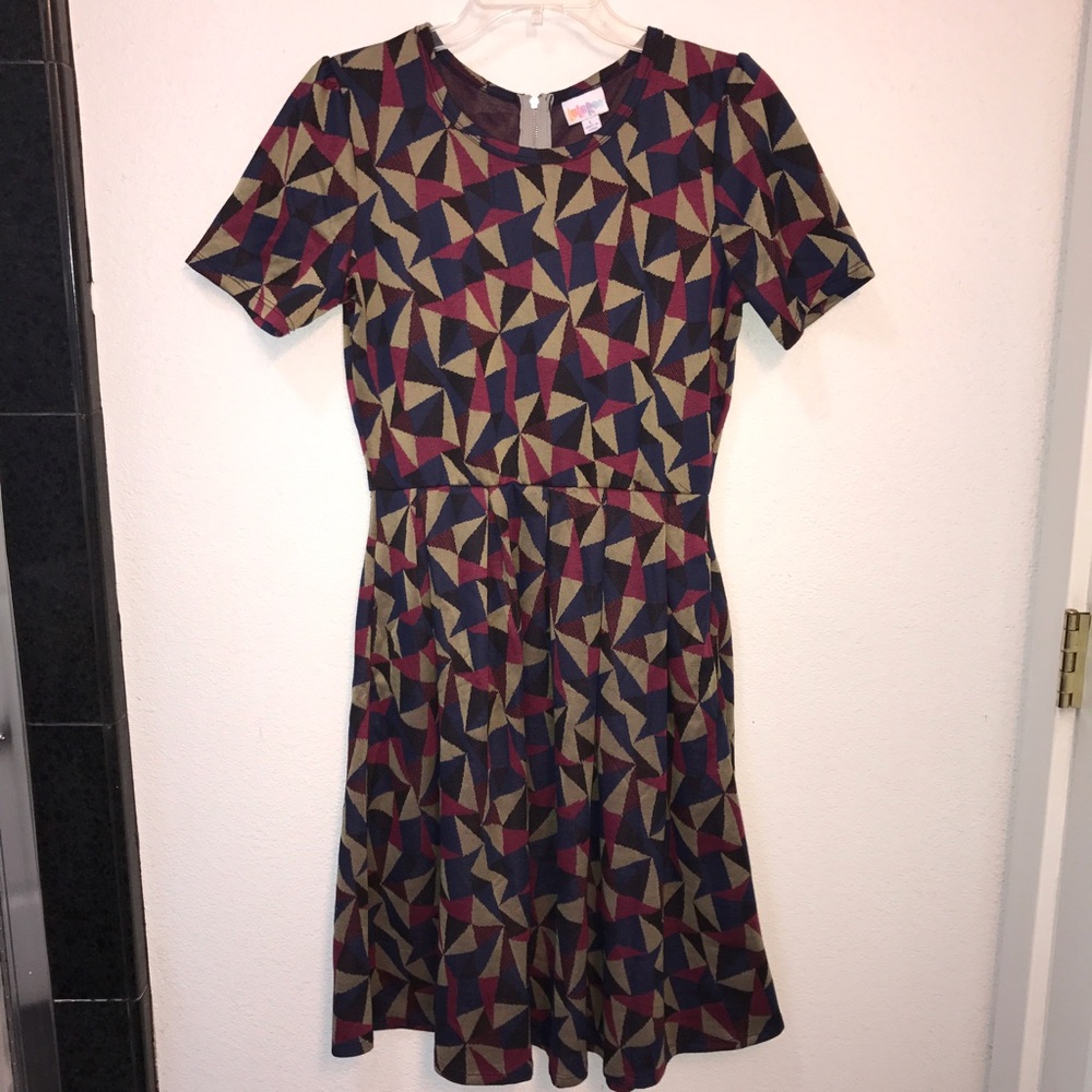 LULAROE AMELIA DRESS