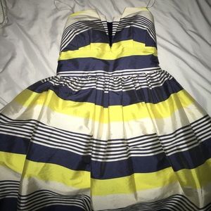 Super trendy strapless dress