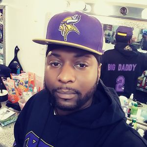 Meet your Posher, Dwight