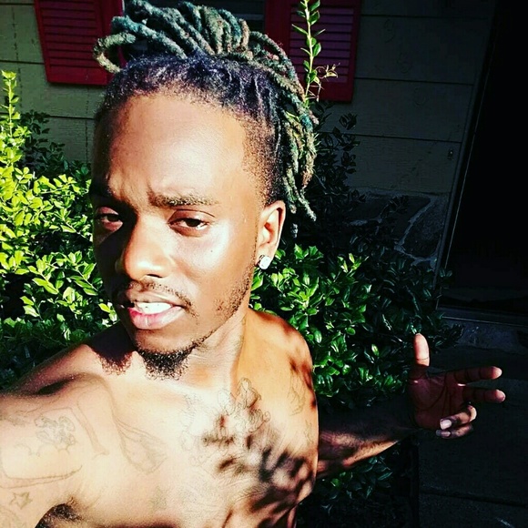 Meet your Posher, Polo - Picture 2 of 8