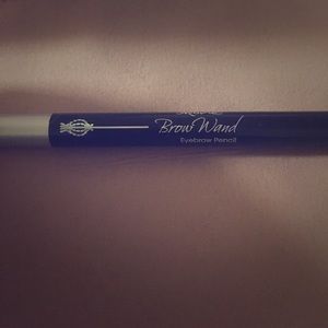 Eyebrow Pencil - BRAND NEW