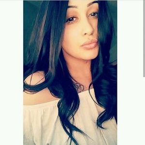 Meet your Posher, Monique