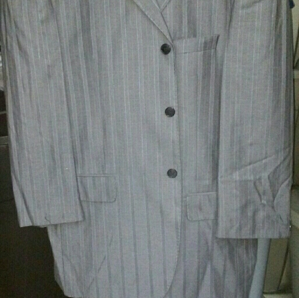 Gucci suit