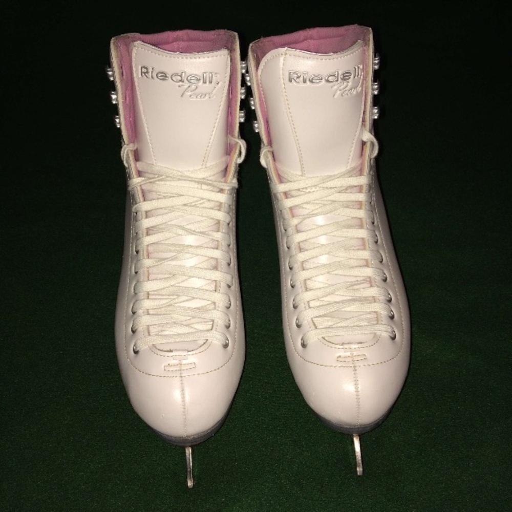 Riedell 114 Pearl figure skates with Luna Blades