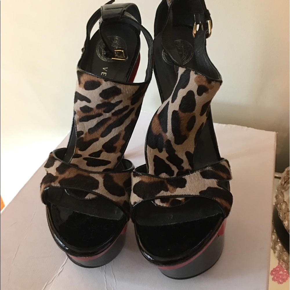 Authentic Versace platform Pump