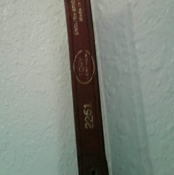 Tory Leather Bridle Belt 26" Half Inch Wide - Picture 5 of 6