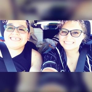 Meet your Posher, Alexis