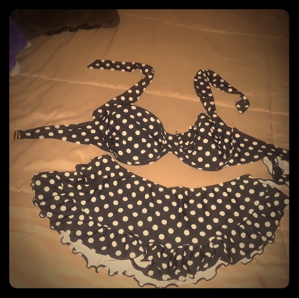 Navy ble pokia dot bikini