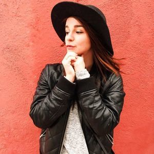 Meet your Posher, Dasha