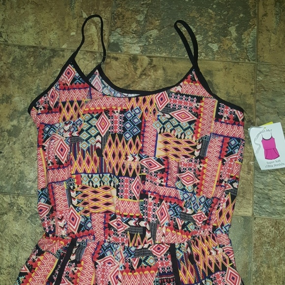 ■SOLDOUT■NEW LADIES AZTEC PRINT ROMPER - Picture 2 of 4