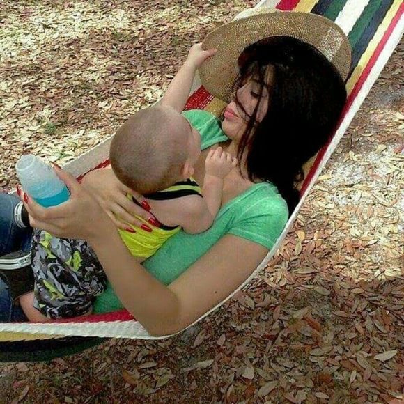 Meet your Posher, Jennifer - Picture 4 of 6